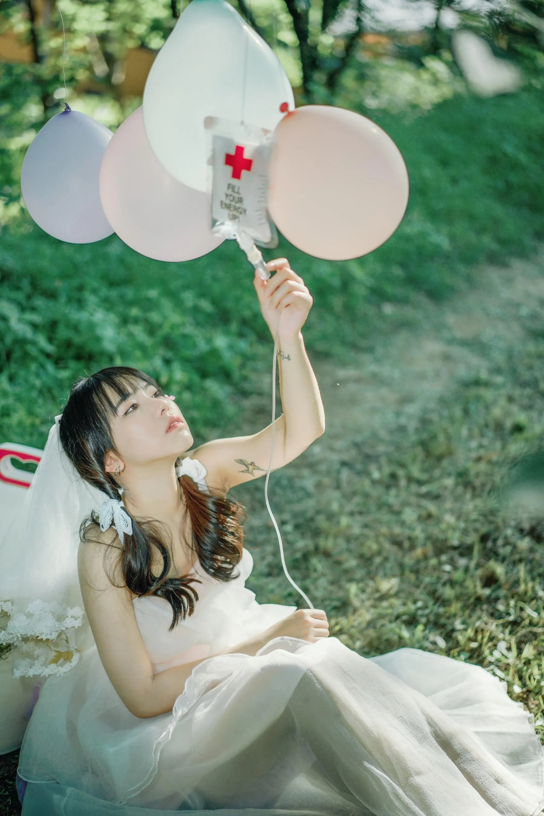 [艺图语] 2022.06.19 想你的液 依依 [25P]插图3